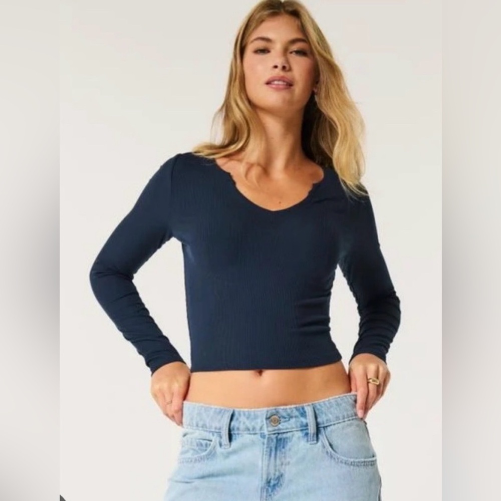 Hollister Navy Long Sleeve Crop Top